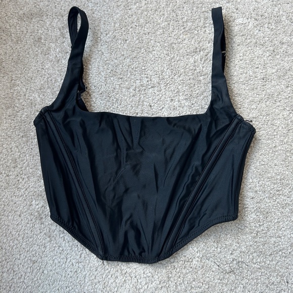 Urban Corset - Picture 2 of 2